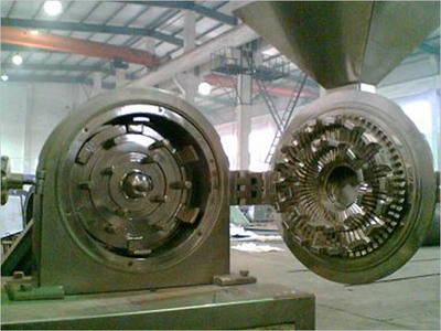 30B,40B.万能粉碎机:风冷式, 30-600kg/小时,细度,16-120目. 万能粉碎机